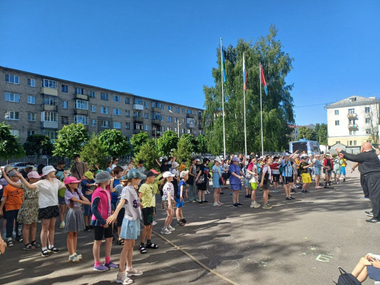 Пришкольный лагерь "Улыбка".